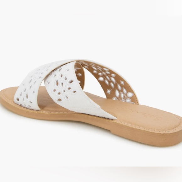 Splendid Salvia Embroidered Eyelet Slide Sandal. Size 7.5 - Picture 2 of 14